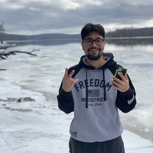 Meet your Posher, Adrian